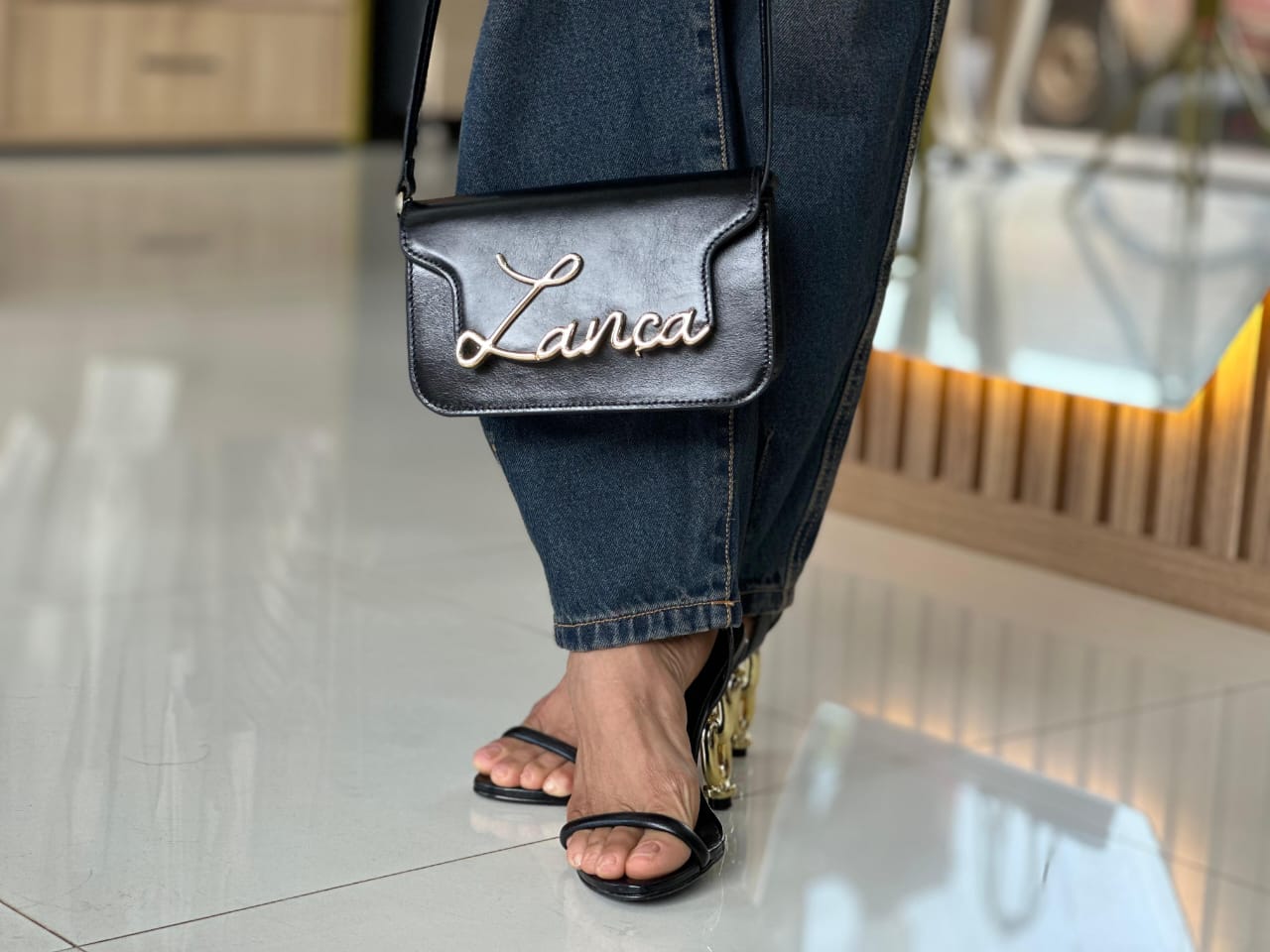 Crossbody Couro Lança Perfume LP