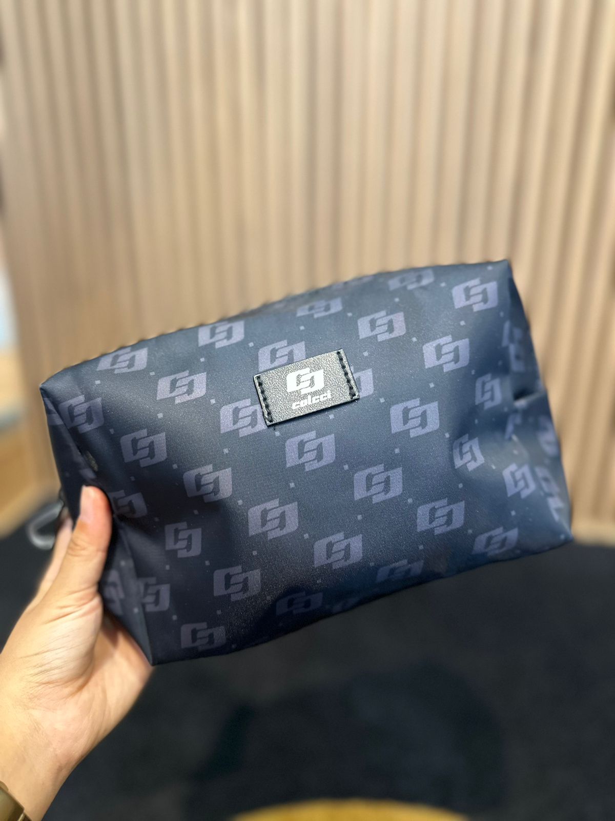 Necessaire Plus On The Move Colcci