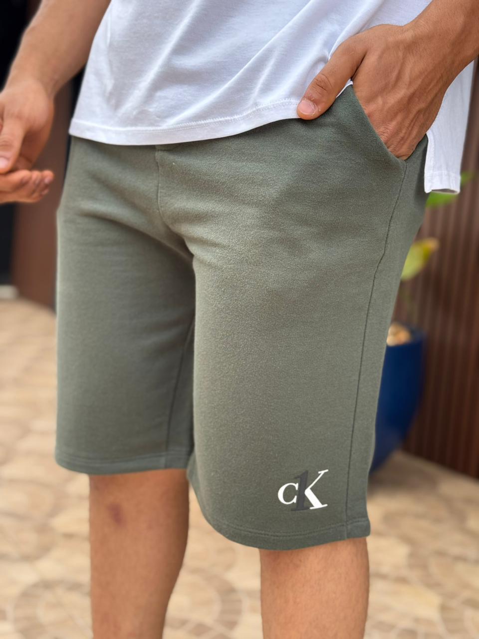 Bermuda Masculina Moletom Calvin Klein CKJ