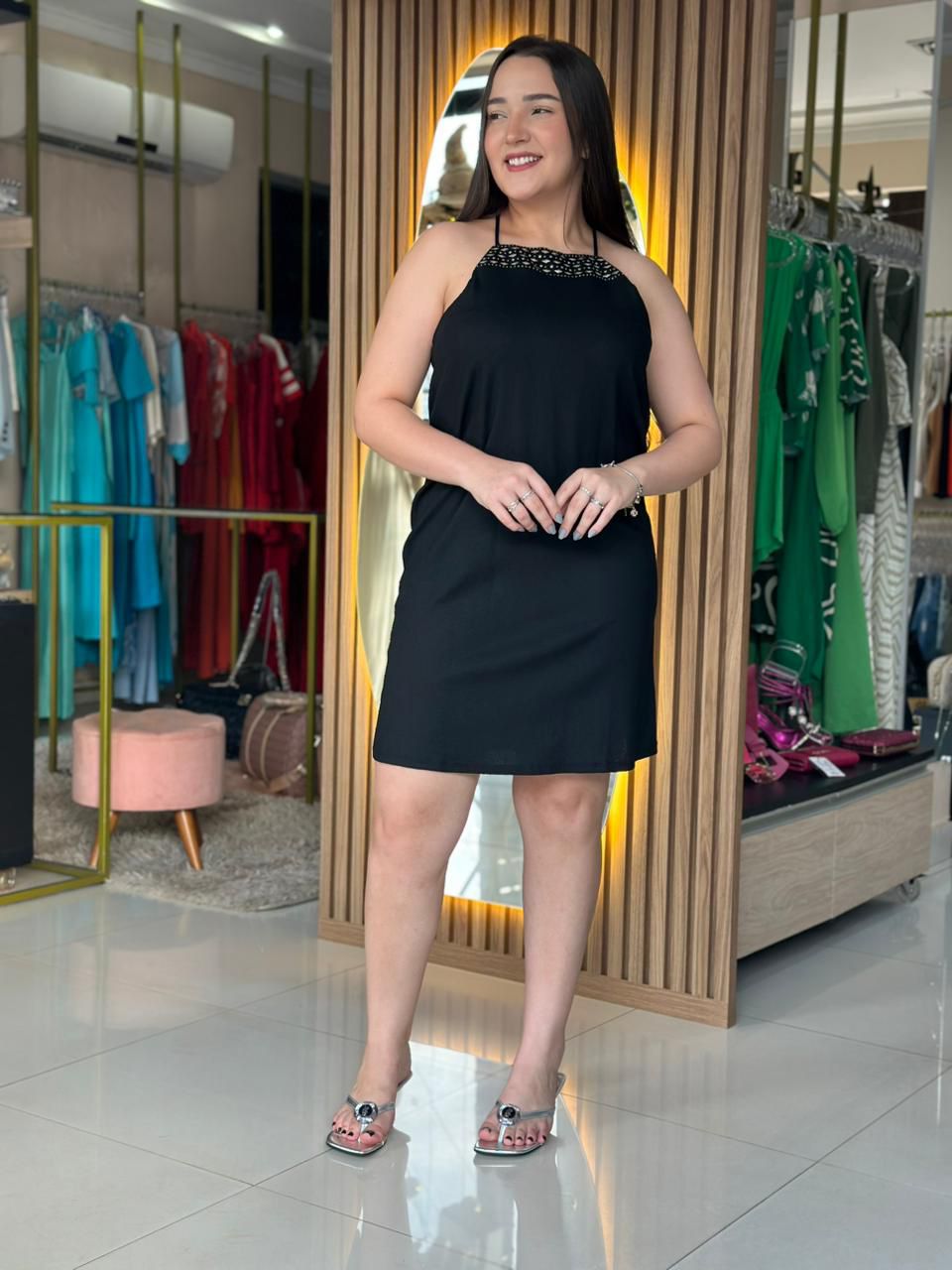 VESTIDO CURTO SEM MANGA COM LINHO LP