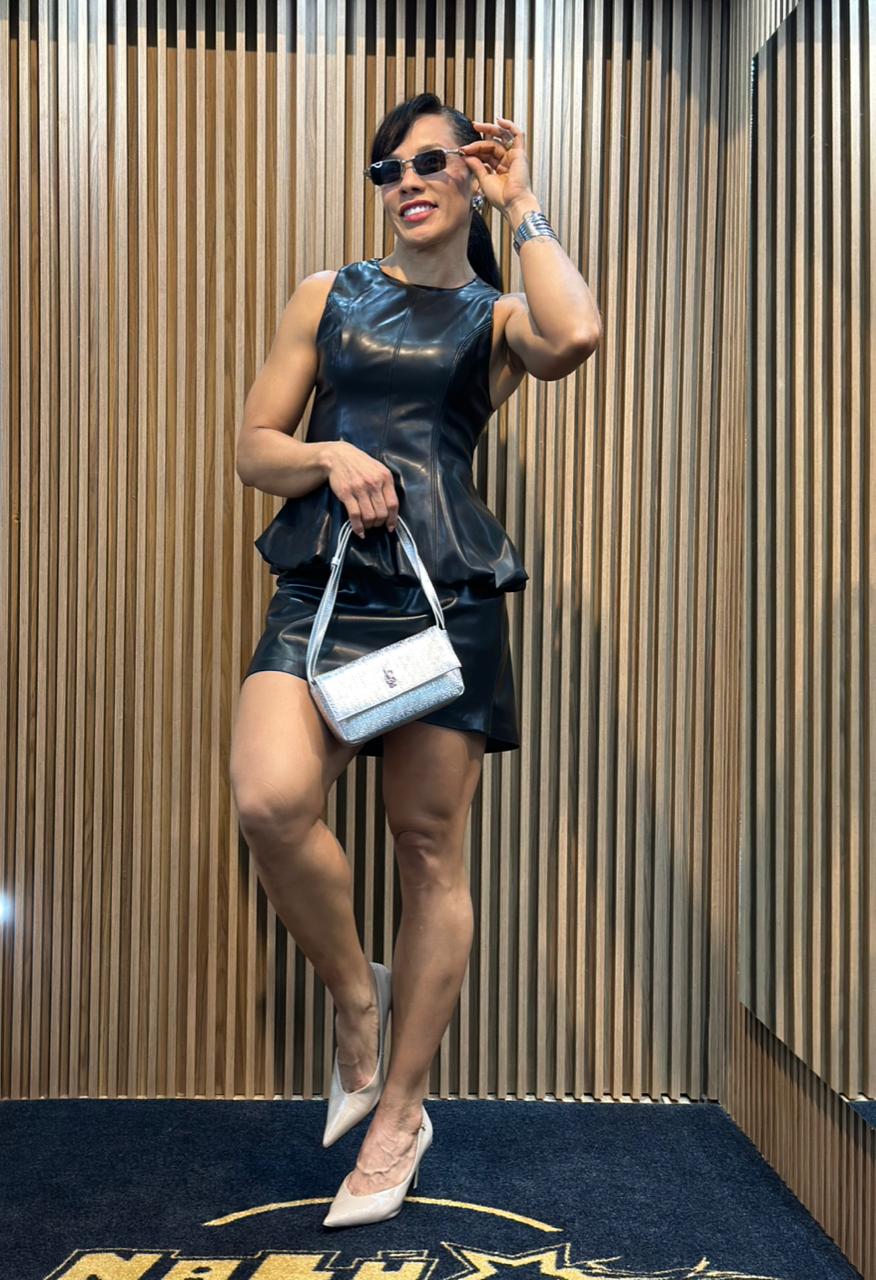 BLUSA PEPLUM SEM MANGAS LANÇA PERFUME